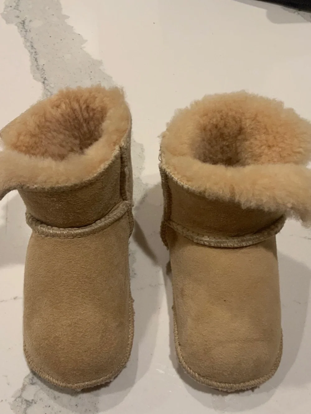 UGG Baby Brown Suede Shearling-Lined Boots M 4/5
